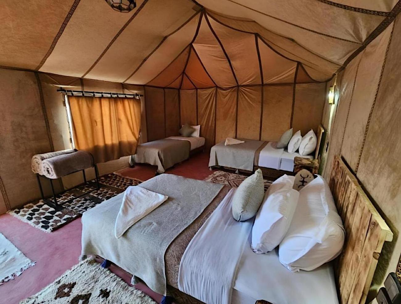 ホテル Toop Luxury Camp メルズーガ エクステリア 写真
