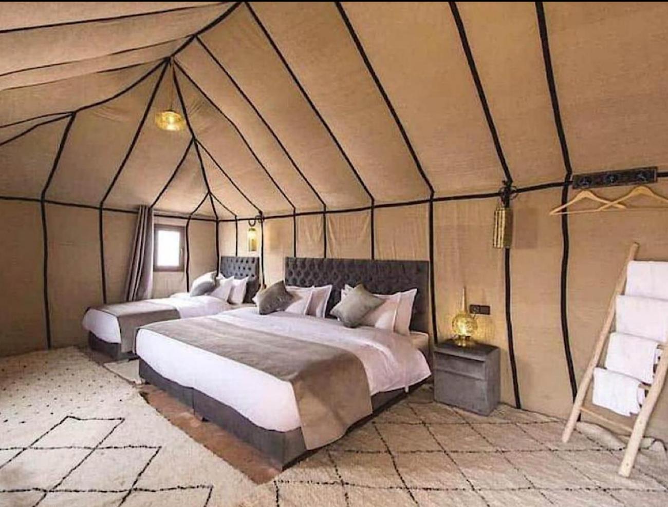ホテル Toop Luxury Camp メルズーガ エクステリア 写真
