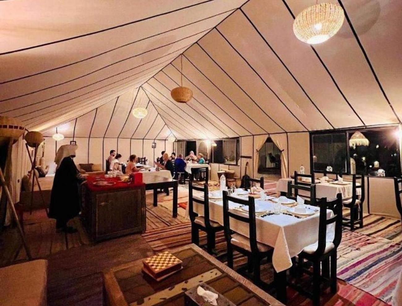 ホテル Toop Luxury Camp メルズーガ エクステリア 写真