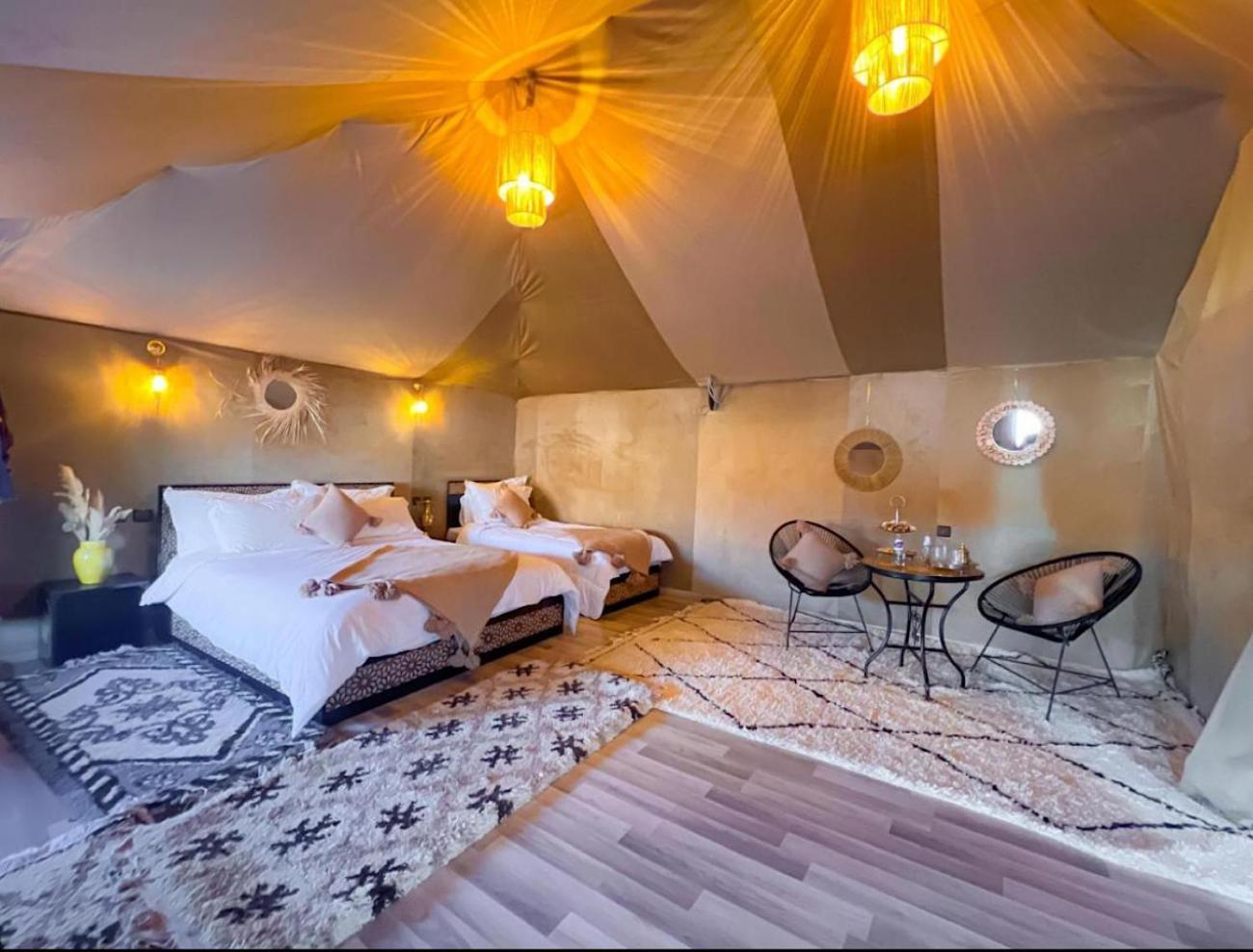 ホテル Toop Luxury Camp メルズーガ エクステリア 写真