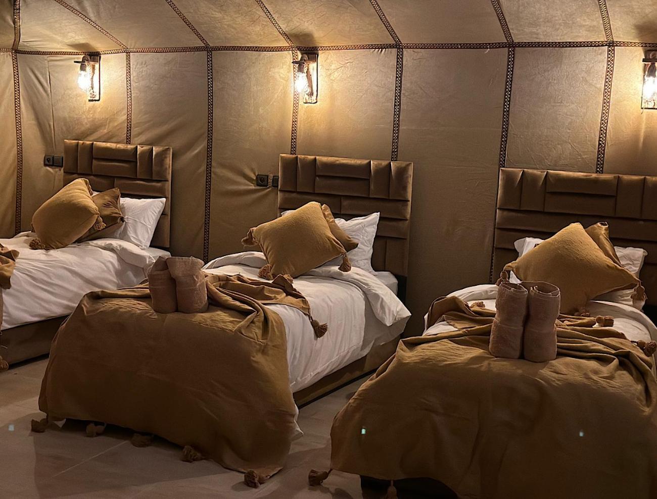 ホテル Toop Luxury Camp メルズーガ エクステリア 写真