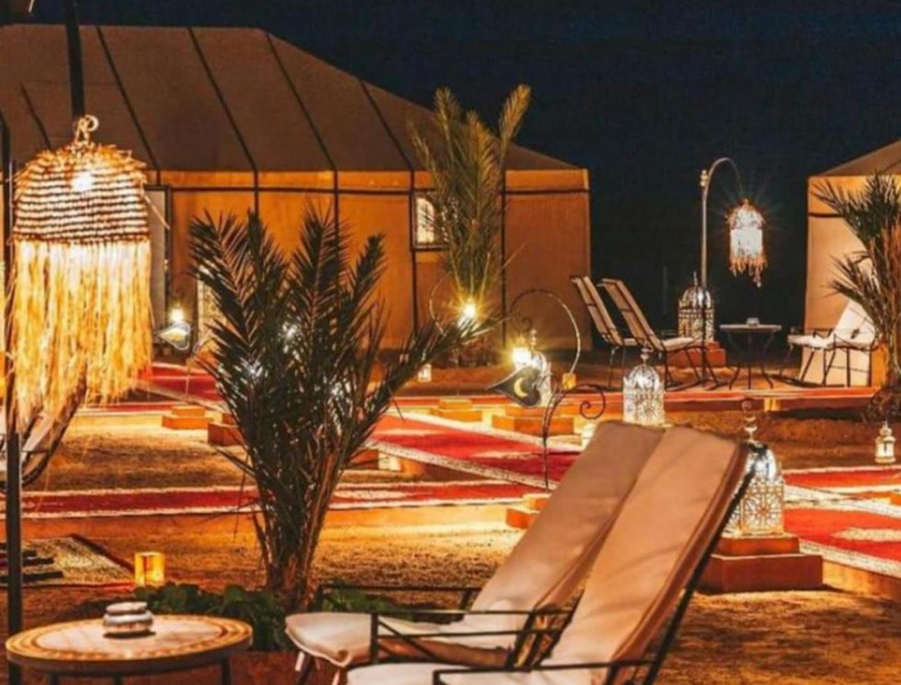 ホテル Toop Luxury Camp メルズーガ エクステリア 写真